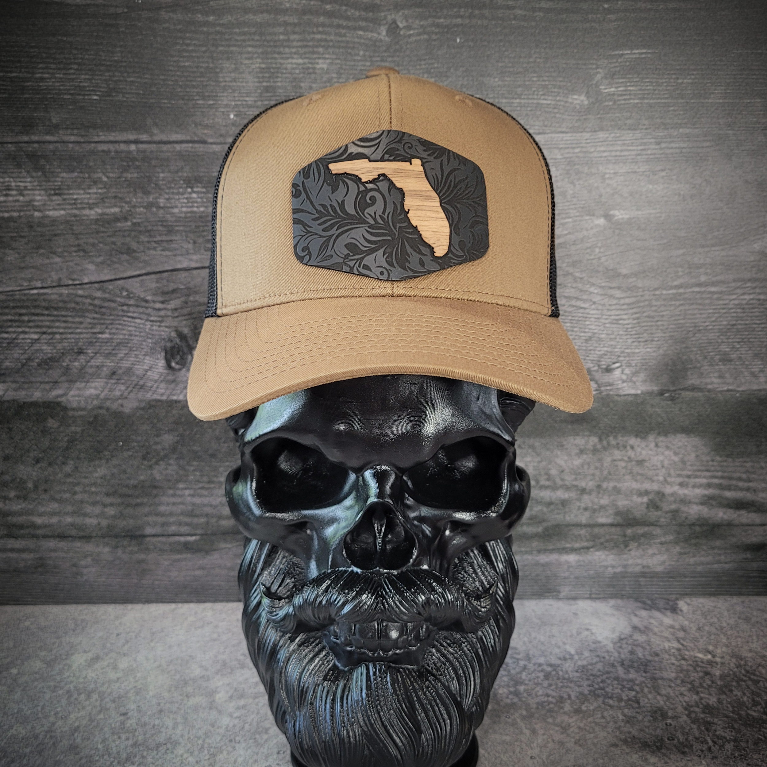 š“Florida Tropics Wooden Patch Hat ā Where Coastal Cool Meets Craftsmanship