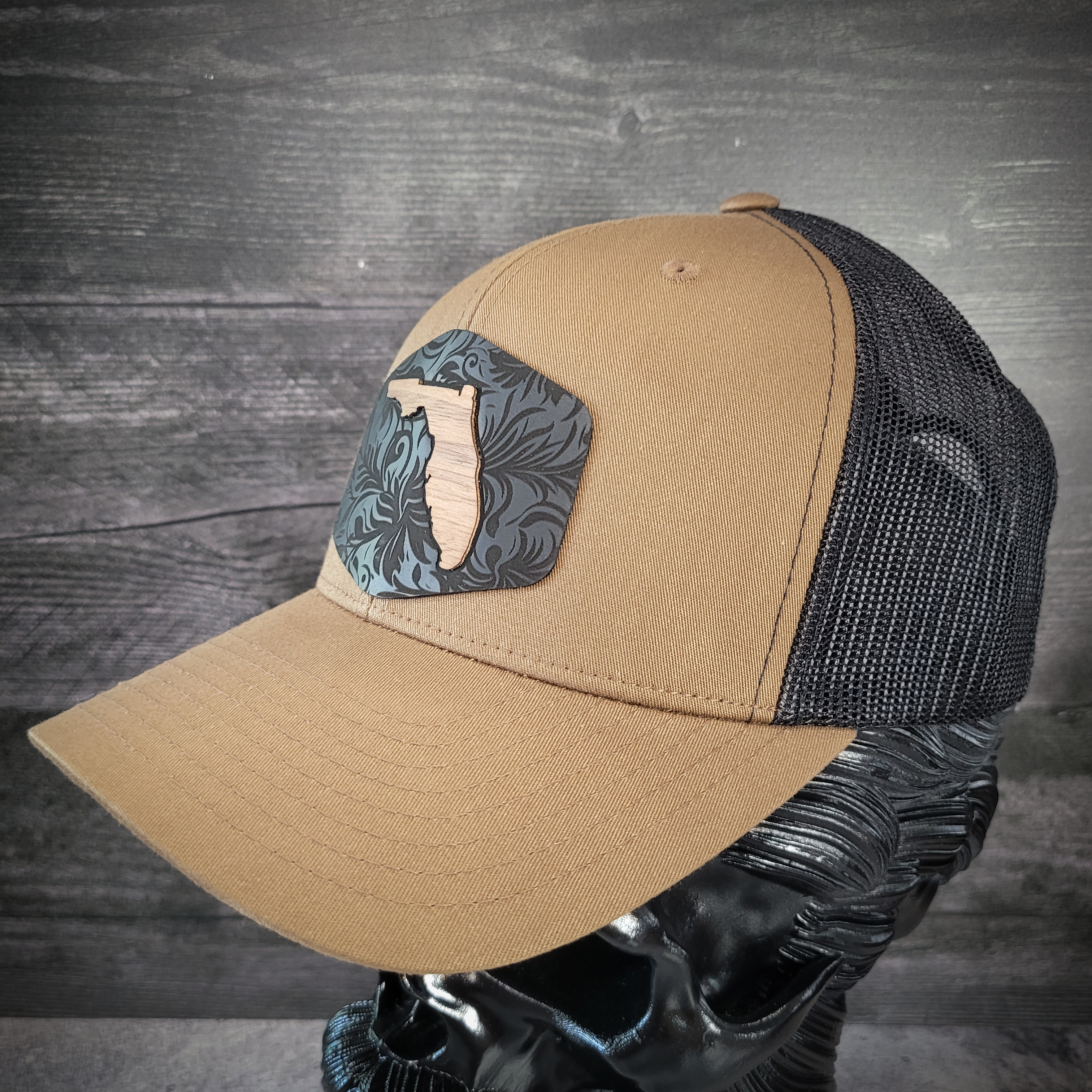 š“Florida Tropics Wooden Patch Hat ā Where Coastal Cool Meets Craftsmanship