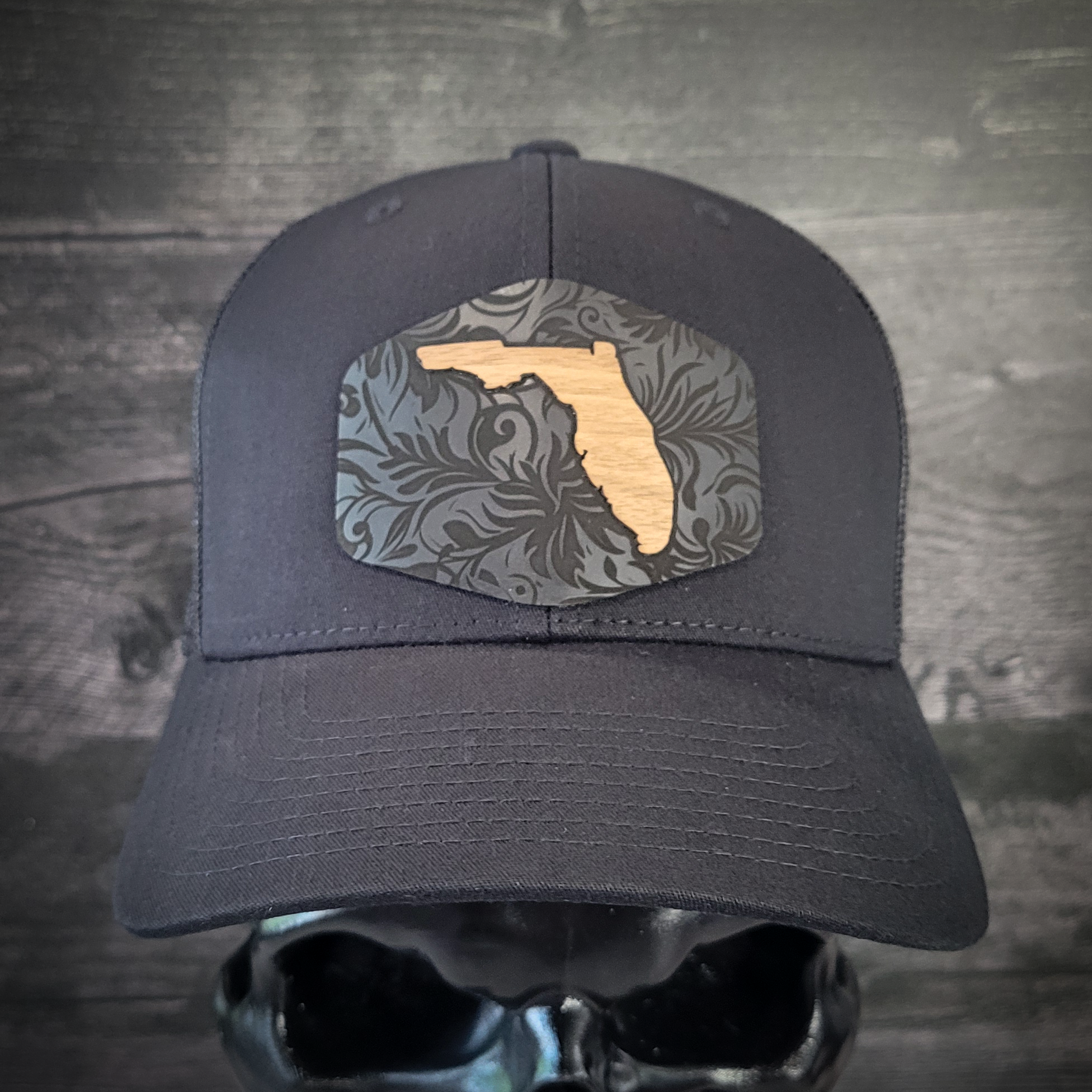 š“Florida Tropics Wooden Patch Hat ā Where Coastal Cool Meets Craftsmanship