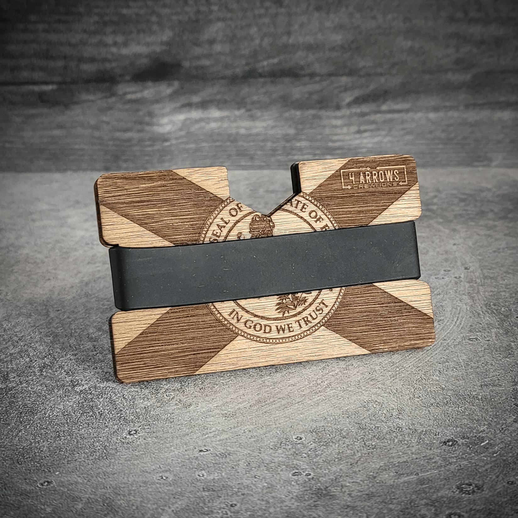 The Floridian – Florida Flag Engraved Wooden Wallet - 4 Arrows Creations