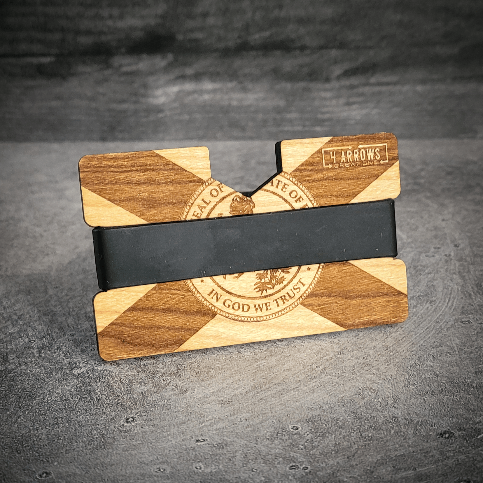 The Floridian – Florida Flag Engraved Wooden Wallet - 4 Arrows Creations