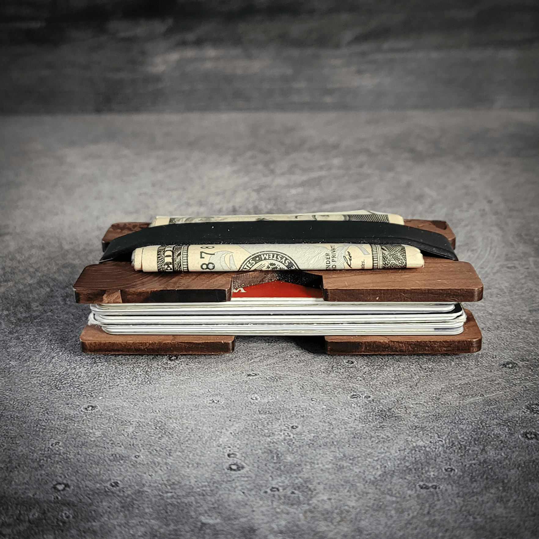 🍄🌲 The Forager – Mushroom Engraved Wooden Wallet - 4 Arrows Creations