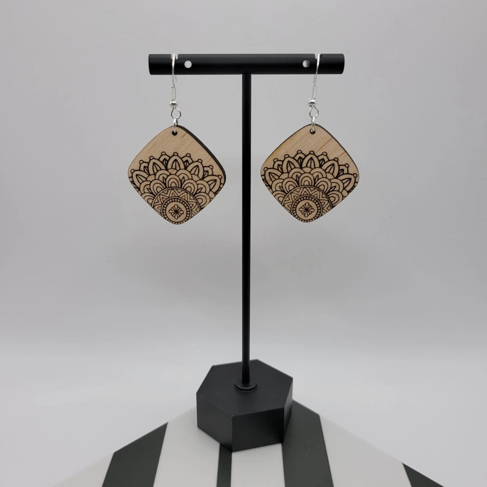 Delora Earrings - 4 Arrows Creations
