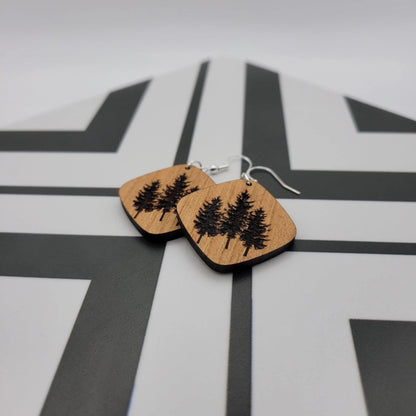 Laurel Earrings - 4 Arrows Creations