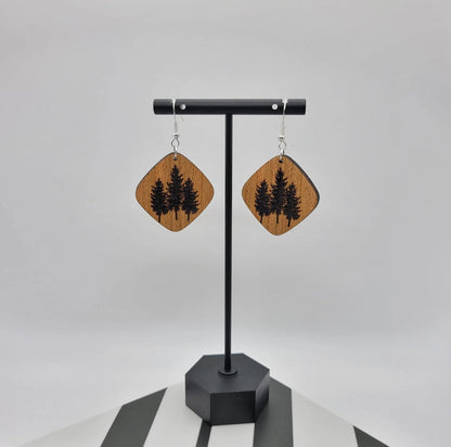 Laurel Earrings - 4 Arrows Creations