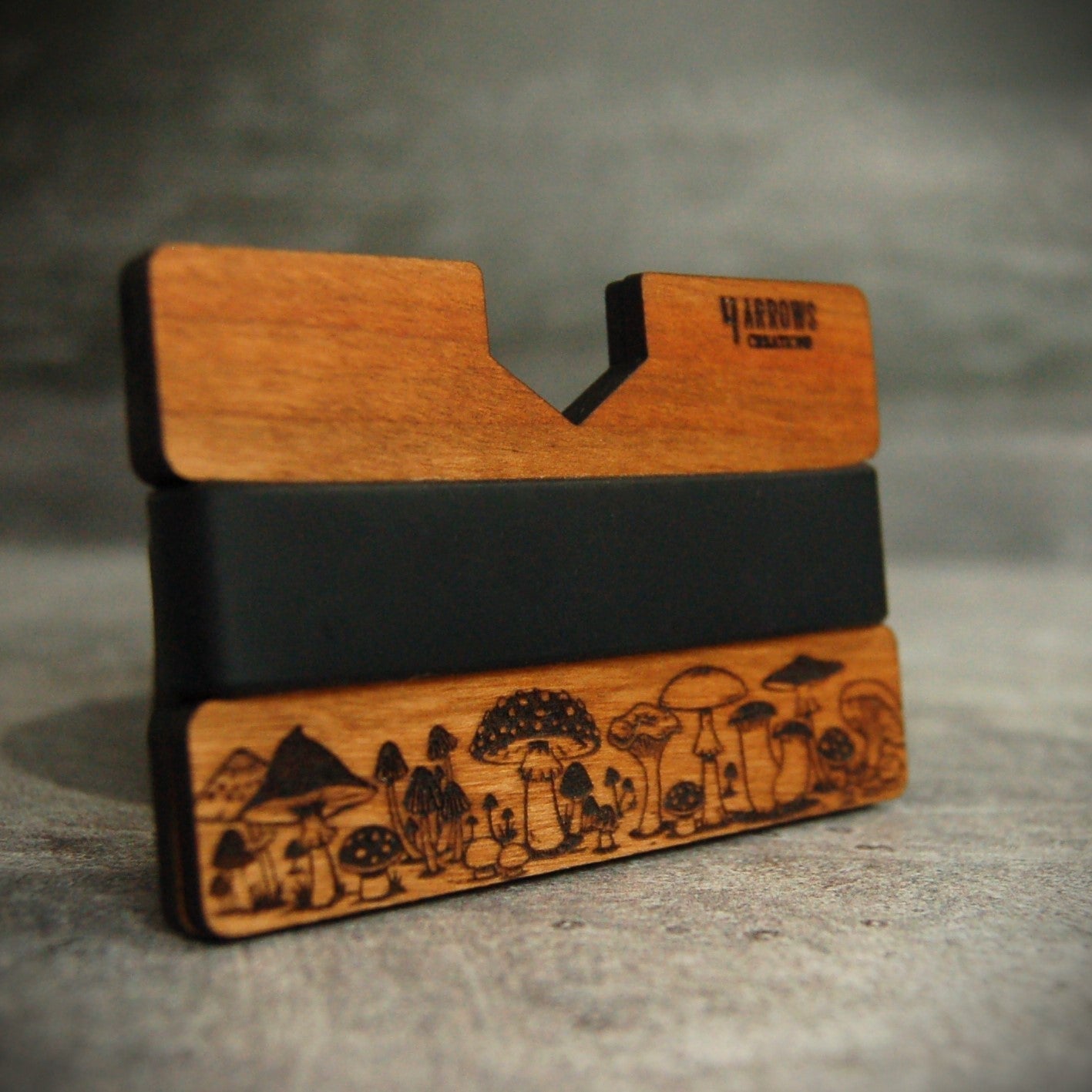 🍄🌲 The Forager – Mushroom Engraved Wooden Wallet - 4 Arrows Creations