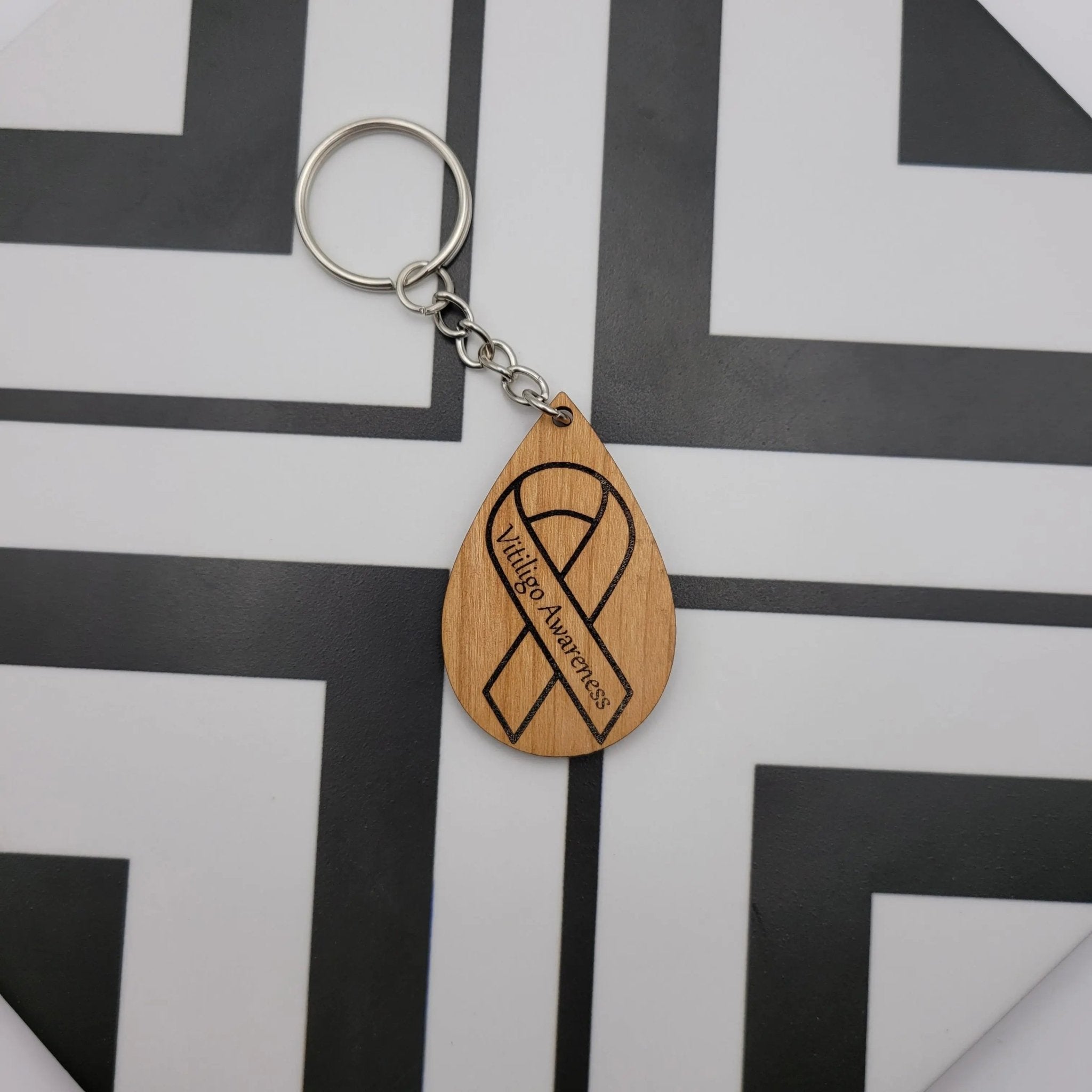 Vitiligo Awareness Ribbon Teardrop Keychain - 4 Arrows Creations